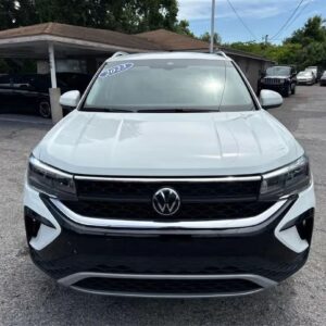 2023 Volkswagen Taos SE
