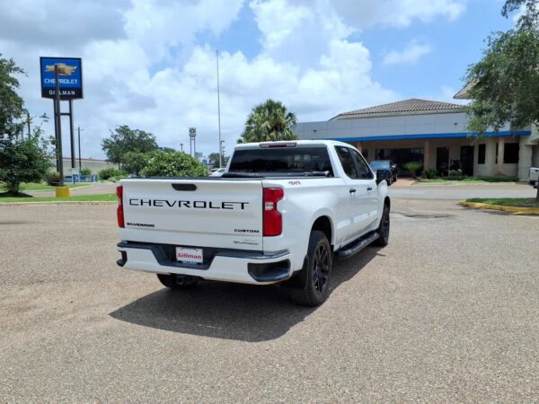 imgi_312_008_2026053005 2020 Chevrolet Silverado 1500 Custom