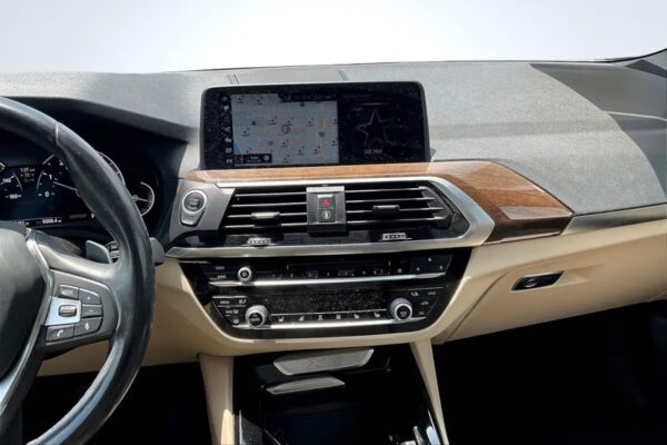 2019 BMW X3 30i