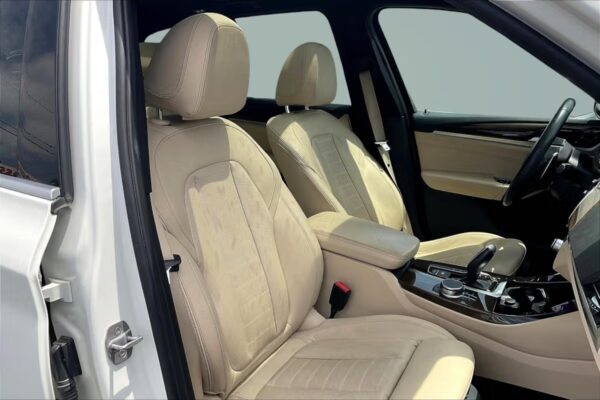 2019 BMW X3 30i