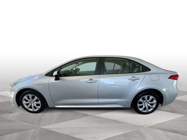 imgi_310_005_2026053011 2024 Toyota Corolla LE