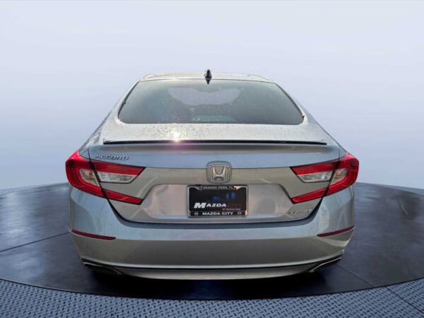 imgi_339_004_2026053010 2022 Honda Accord Sport