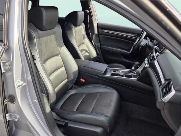 imgi_373_019_2026053010 2022 Honda Accord Sport