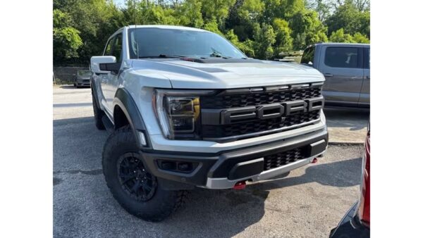 imgi_60_007_2026062806 2023 Ford F-150 Raptor