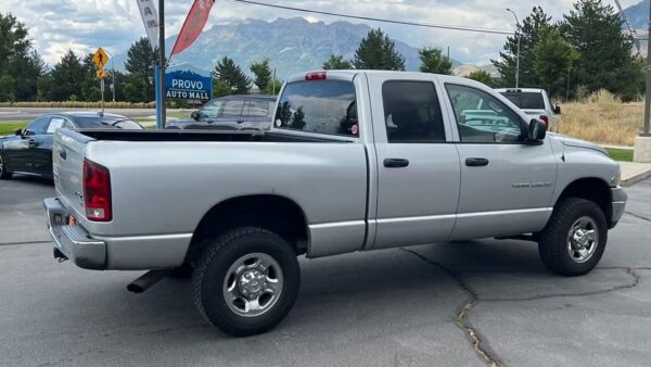 IMG_9927 2004 Dodge Ram 2500 SLT Quad Cab Regular Bed 4WD Used · 251,916 mi 00