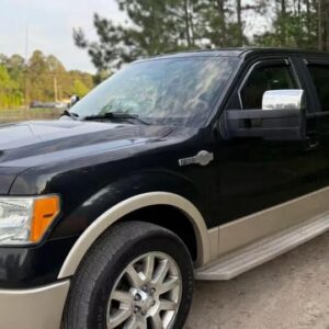 2010 Ford F-150 King Ranch Super Crew 5.5' Box 4WD Used · 133,127 mi     00