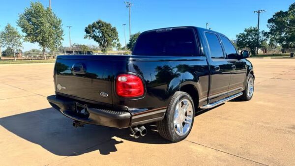2001 Ford F-150 Harley-Davidson Crew Cab 5.5' Box 2WD Used · 74,860 mi $ 5250