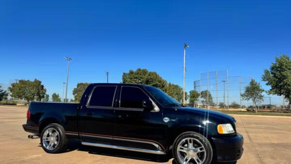 2001 Ford F-150 Harley-Davidson Crew Cab 5.5' Box 2WD Used · 74,860 mi $ 5250