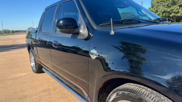 2001 Ford F-150 Harley-Davidson Crew Cab 5.5' Box 2WD Used · 74,860 mi $ 5250