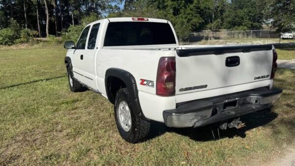 WhatsApp Image 2026-09-02 at 8.59.06 PM (1) 2003 Chevrolet Silverado 1500 LS Extended Cab Standard Box 4WD Automatic Used · 89,920 mi 00