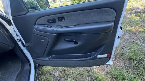 WhatsApp Image 2026-09-02 at 8.59.11 PM (2) 2003 Chevrolet Silverado 1500 LS Extended Cab Standard Box 4WD Automatic Used · 89,920 mi 00