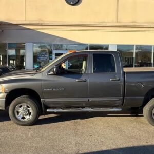 WhatsApp Image 2026-09-08 at 2.54.35 PM 2004 Dodge Ram 3500 SLT Quad Cab Regular Bed 4WD SRW Used · 52,222 m 00