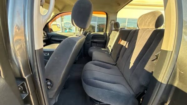WhatsApp Image 2026-09-08 at 2.55.11 PM 2004 Dodge Ram 3500 SLT Quad Cab Regular Bed 4WD SRW Used · 52,222 m 00