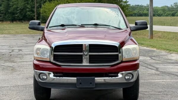 WhatsApp Image 2026-09-08 at 2.55.16 PM (2) 2006 Dodge Ram 3500 SLT Quad Cab Regular Bed 4WD SRW Used · 114,131 mi 00