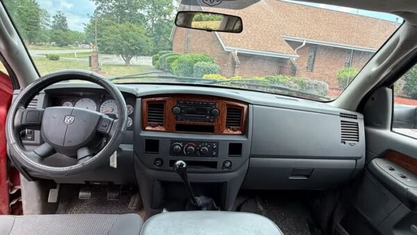 WhatsApp Image 2026-09-08 at 2.55.18 PM (1) 2006 Dodge Ram 3500 SLT Quad Cab Regular Bed 4WD SRW Used · 114,131 mi 00