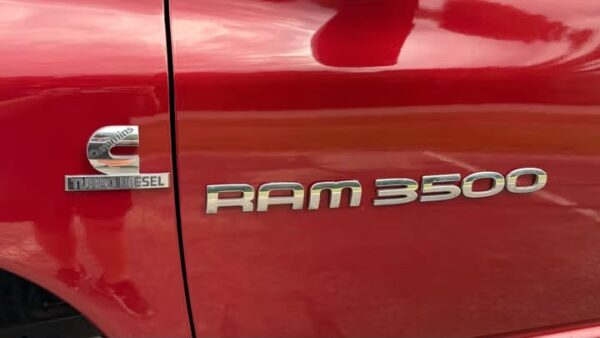 WhatsApp Image 2026-09-08 at 2.55.31 PM 2006 Dodge Ram 3500 SLT Quad Cab Regular Bed 4WD SRW Used · 114,131 mi 00