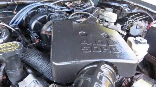 2005 Ford Ranger 2dr Supercab 126" WB XLT 4WD Used · 141,883 mi  PRICE : 00